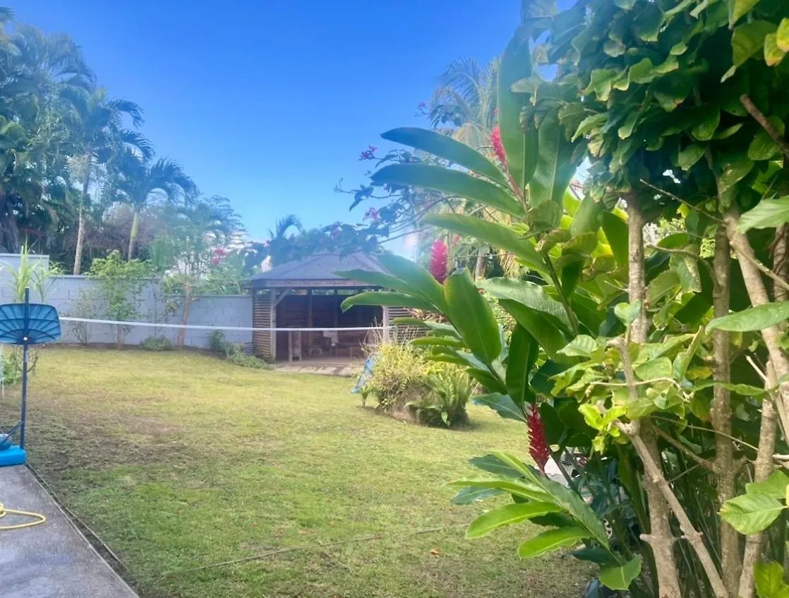 Appartement Au Pied De La Soufriere à Saint-Claude 0*,